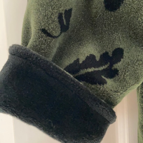 Reversable Fleece Coat - Picture 9 of 16